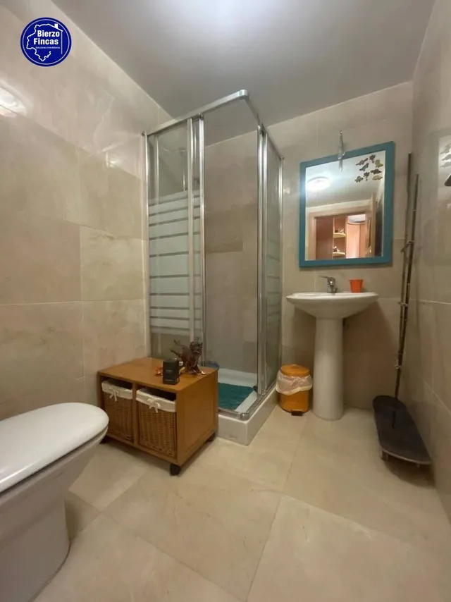 **se vende piso en la rosaleda, Ponferrada** — 20