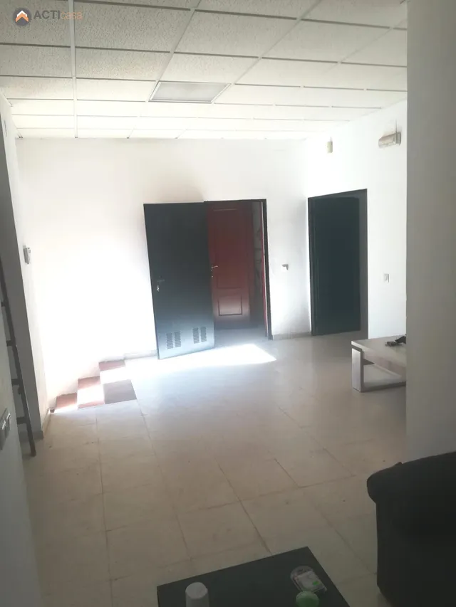 LOCAL COMERCIAL EN VENTA — 7