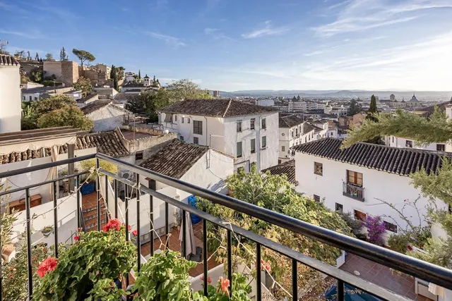 CASA SINGULAR EN ALBAICÍN JUNTO A PUERTA DE ELVIRA — 24