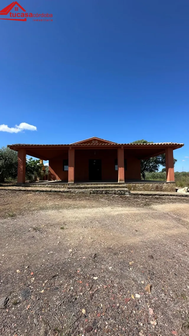 CASA CON TERRENO A ORILLAS DEL PANTANO EN PEÑARROYA — 20