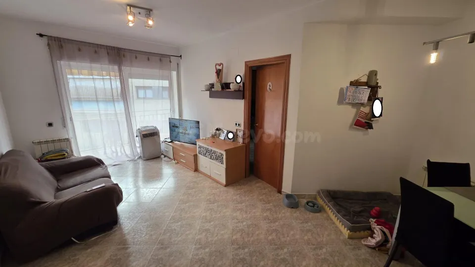 Piso de 3 habitaciones en Tordera con parking y trastero