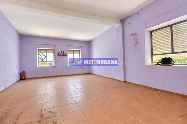 OPORTUNIDAD CASA DE PUEBLO EN CORRALES DE UTIEL - foto 3