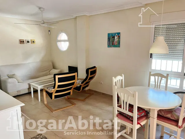 Bonito bajo, acogedor y lleno de luz natural en residencial con piscina y terraza — 6