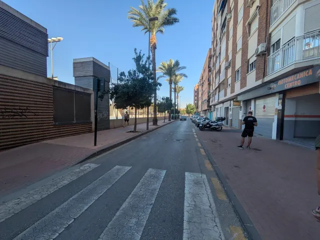 ALQUILER DE LOCAL SANTA MARIA DE GRACIAS — 16