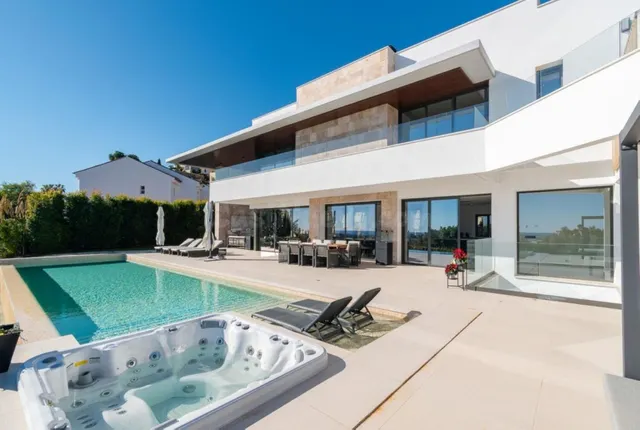 Chalet 4 habitaciones 640m² en venta - Costa del Sol - foto 5