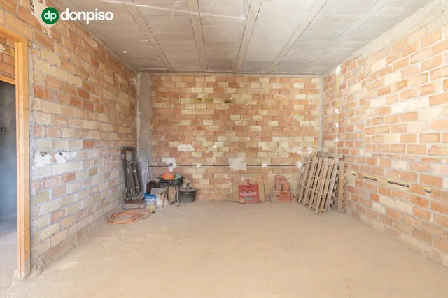 Casa independiente para finalizar a su gusto — 28