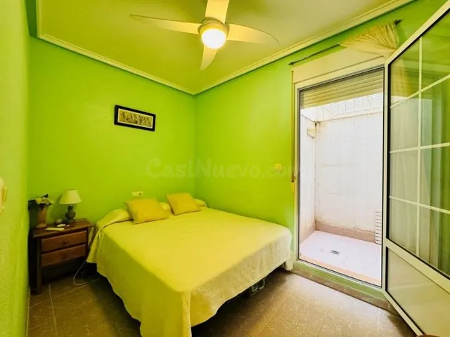 Apartamento con plaza de aparcamiento y trastero incluido 300 metros de la Playa de La Mata — 4