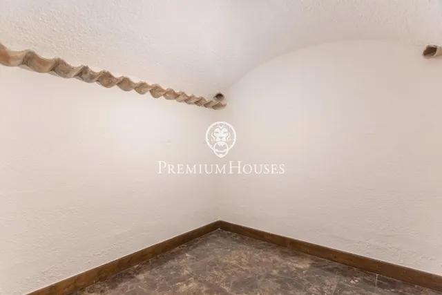 Casa en venta con bonitas vistas al mar en Cala Sant Francesc — 38