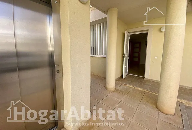 Precioso bajo seminuevo y reformado, en residencial con piscina, terraza, y jacuzzi — 31