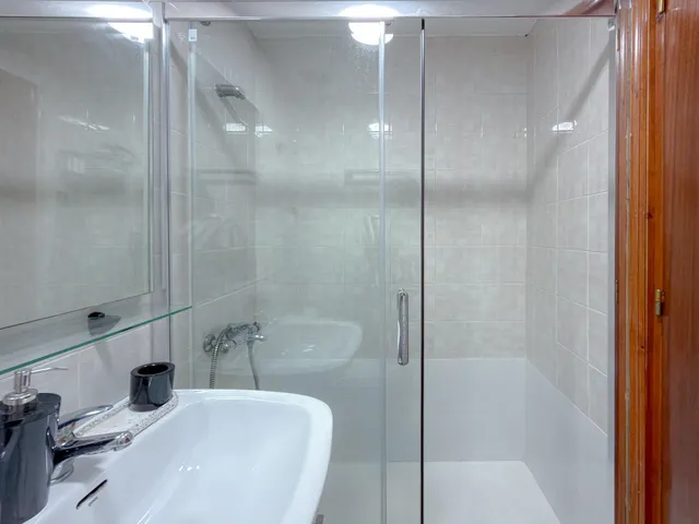 Espléndido apartamento reformado, tipo Loft con 1 dormitorio y terrazas con impresionantes vistas a la laguna rosa (450 m de playa) — 16