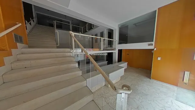 2 LOCALES DE 821 M2. EN TOTAL, FIGUERES — 13