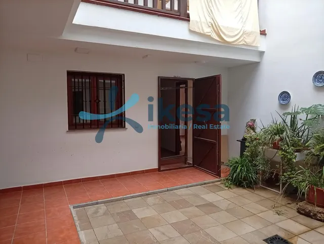 Oficina en Venta en el Encantador Albaicín de Granada — 6