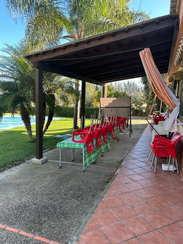 Espectacular Chalet cerca del Colorado con Piscina y Amplios Espacios — 32