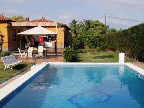 CHALET CERCA DE DOS HERMANAS, A POCOS MINUTOS DE SEVILLA
