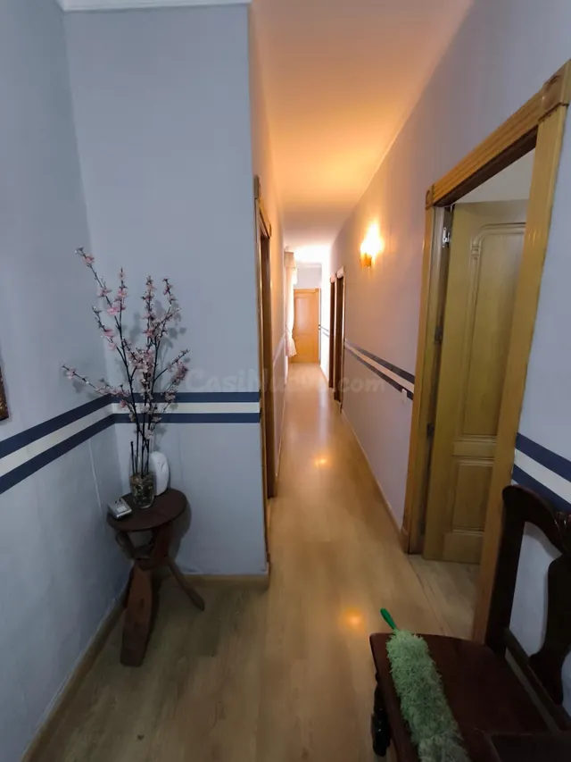 Piso + cochera - foto 4