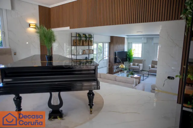 Exclusiva Villa de Lujo en A Coruña - Elviña - A Zapateira