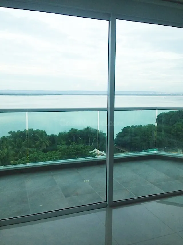 ARRIENDO APARTAMENTO EN EL SECTOR CIELO MAR CARTAGENA DE IND