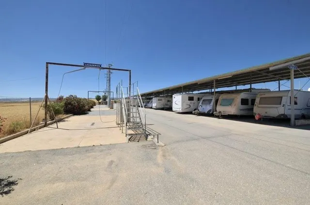 Parking de Caravanas — 4
