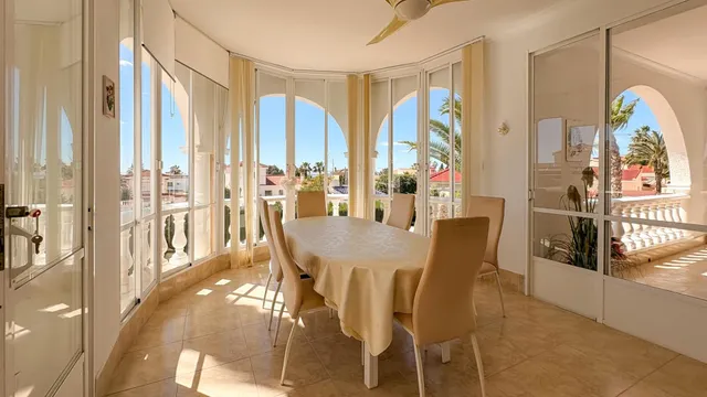 Villa 4 habitaciones 344m² en venta - Centro de la Ciudad Quesada — 17