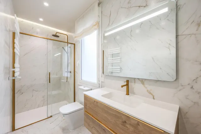 Exclusiva vivienda de lujo en planta alta con orientación sur junto al retiro — 32
