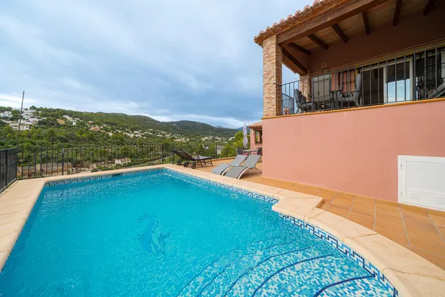 Villa  de 5 dormitorios en venta en Orba, Costa Blanca. — 32