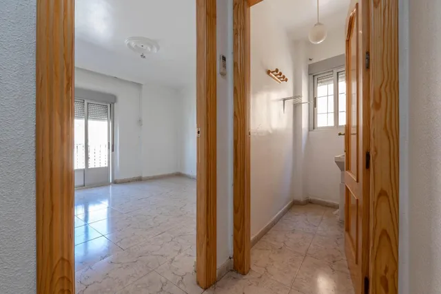 Edificio en Venta en Guadix - Oportunidad de Inversión — 7