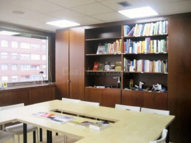 Oficina 160m² en alquiler - Cuatro Caminos - foto 4
