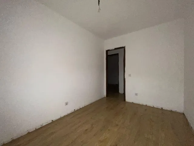CASA PARA REFORMAR — 13