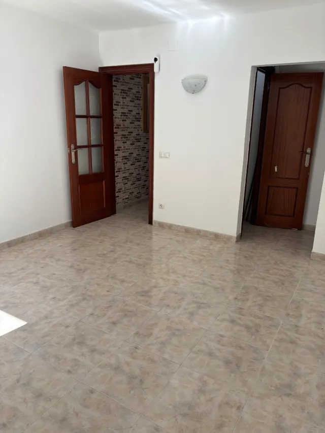 Piso en venta en el centro de l’hospitalet de llobregat – carrer bellavista — 11