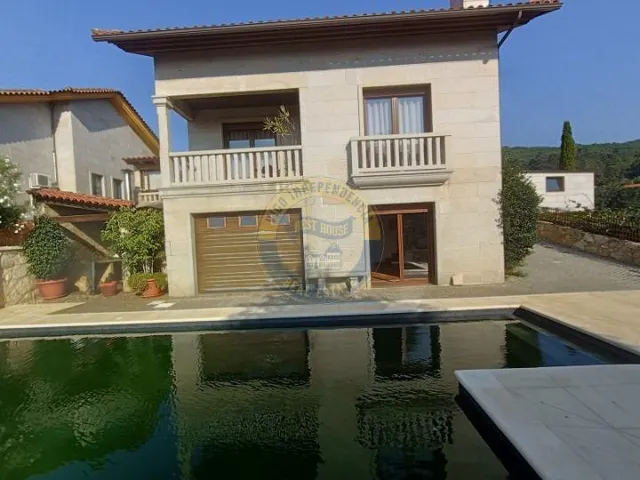 Espectacular Chalet con piscina y vistas despejadas — 11
