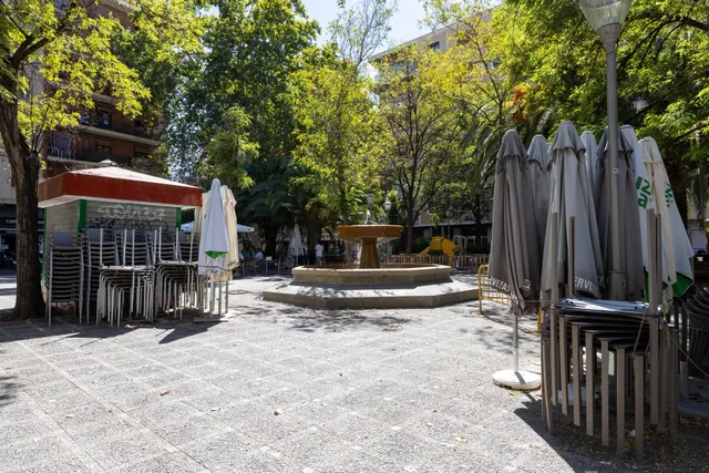 ESTUDIO EN PLENO CENTRO DE GRANADA. ALTA RENTABILIDAD — 20