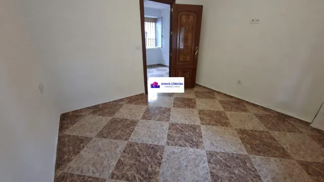 Magnifica casa de una planta en  la zona de cañero — 6