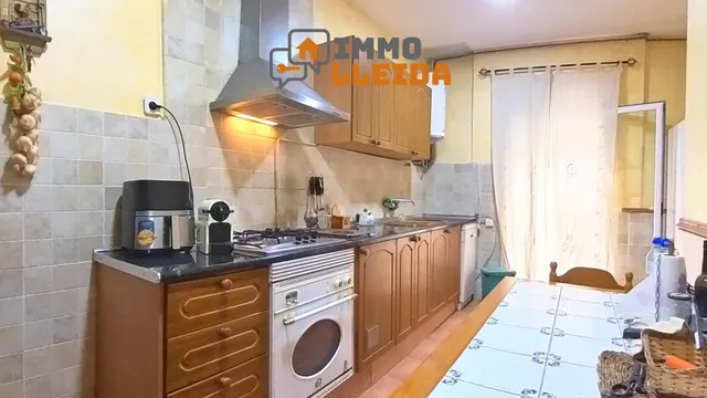 OPORTUNIDAD Casa adosada en Ivars de Noguera — 8