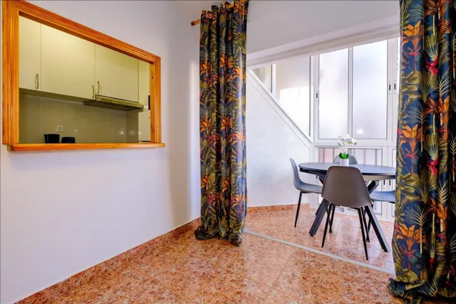 Apartamento 1 habitación 44m² en venta - Estacion de autobuses — 7