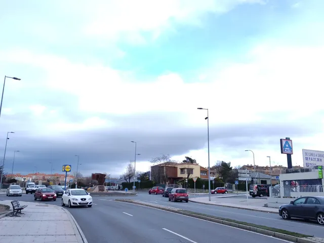 ESPECTACULAR LOCAL ÚNICO AV. JUAN CARLOS I - foto 5