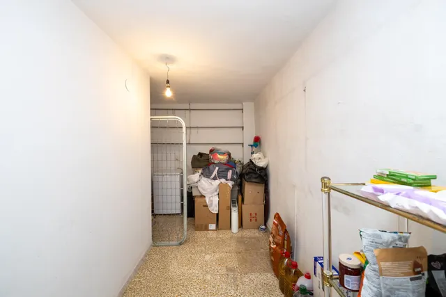 Casa de 5 plantas con 6 dormitorios, terrazas y vistas en Lanjarón – Granada — 48