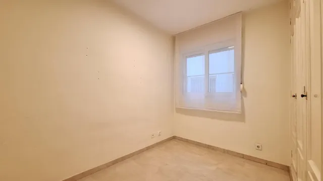 Piso SIN AMUEBLAR de 4 dormitorios con garaje en Los Molinos del Río — 19