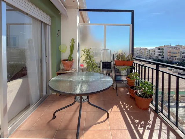 La Veleta! Espectacular apartamento con increíble diseño y Licencia turística+ Amplia terraza con vistas panorámicas y laterales al mar (250 mts playa) — 4