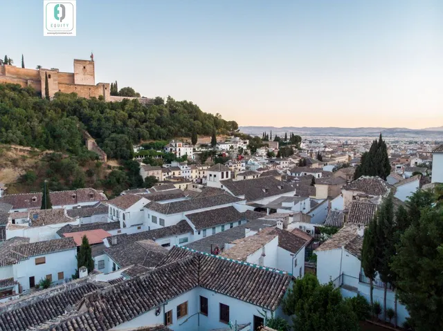 ESPECTACULAR CHALET CON VISTAS ÚNICAS A LA ALHAMBRA — 35