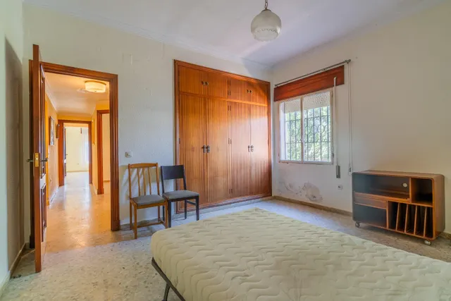 MAGNÍFICO CHALET EN CREVILLET — 37
