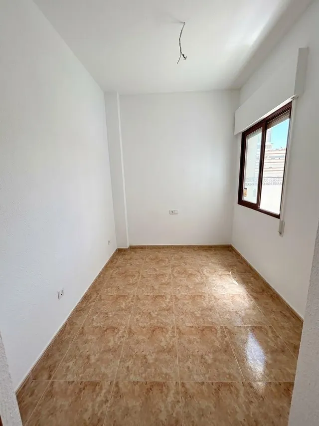 PISO A ESTRENAR CON GARAJE Y TRASTERO EN LOS ALCÁZARES — 7