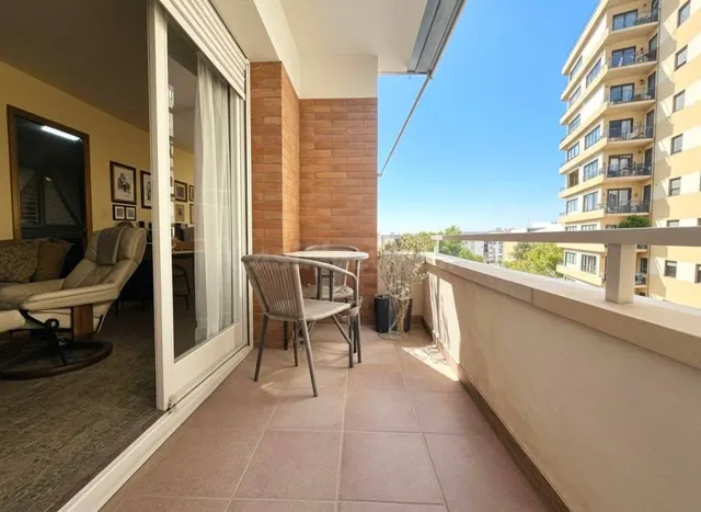 PISO DE 4 habitaciones EN CARRER ESPRONCEDA de REUS. ¡¡¡PARK - foto 4