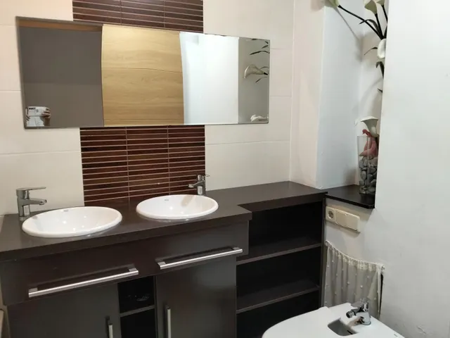 Se alquila habitaciones — 27