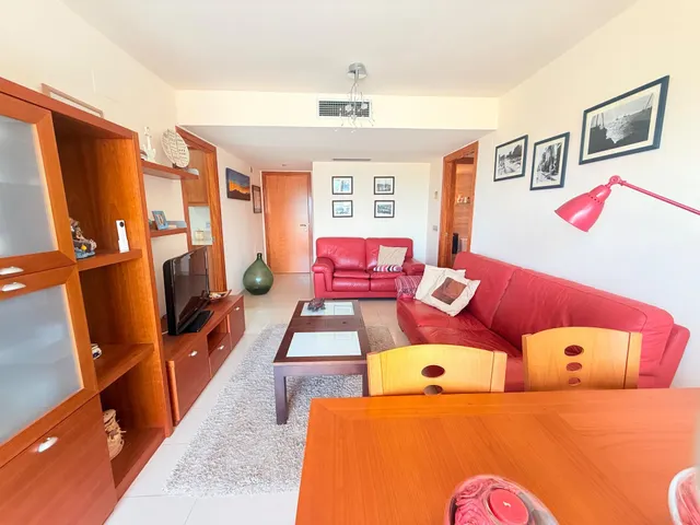 IMPRESIONANTE ÁTICO de dos habitaciones y parking — 16