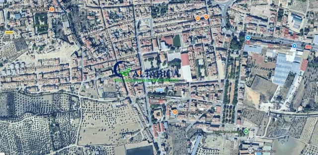 Piso en Venta en Huelma Jaén — 3
