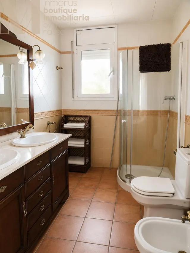 CASA EN VENTA EN CALELLA - VISTAS AL MAR Y PISCINA — 26