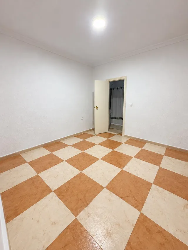 Casa de una planta con patio interior y azotea - zona el peliron — 6