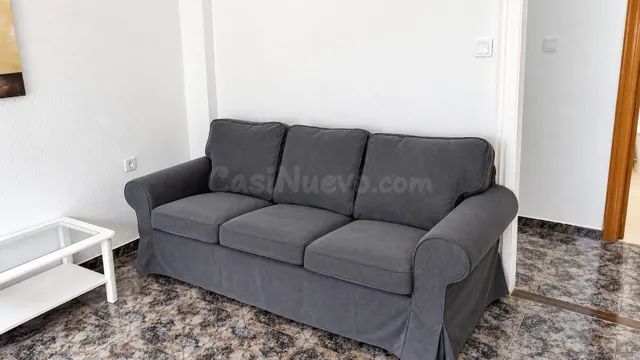 ¡Atención Inversores! Se vende piso alquilado de 3 Dormitori - foto 3