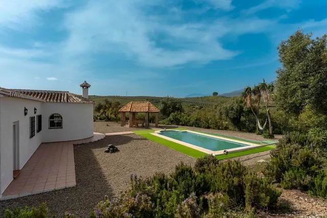 Finca rústica 3 habitaciones 142m² en venta - South of spain — 38