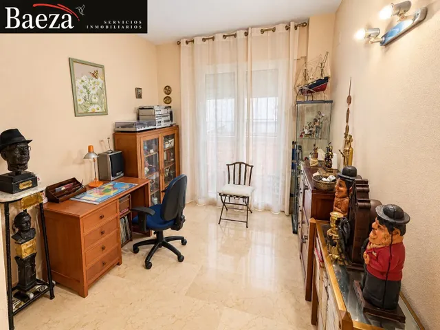 AMPLIA VIVIENDA DE 3 DORMITORIOS CON GRAN TERRAZA, PATIO PRIVADO Y GARAJE EN SANT JOAN D’ALACANT — 21